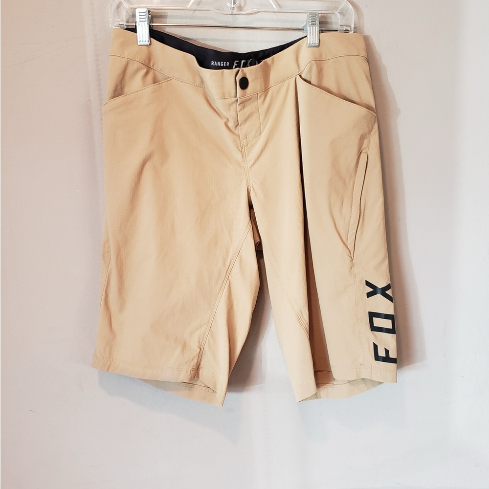 Fox Women's Beige Casual Shorts Md New